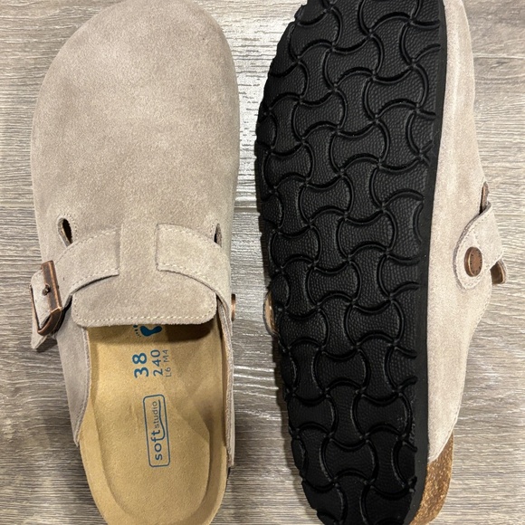 Suede Clogs, Size 38 (US 7.5) – Memory Foam Slip-On Sandals - Picture 4 of 5